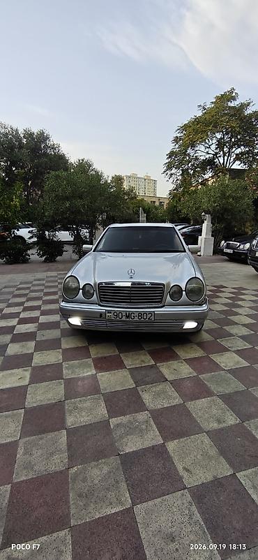 Mercedes-Benz E-Class (W210) sedan - Kuzov: 4 qapılı sedan, gümüşü lalafo.az -da Mercedes-Benz E-Class (W210) sedan - Kuzov: 4 qapılı sedan, gümüşü