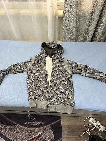 Спортивные костюмы: Все по 300 — 1