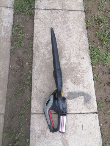 Ostali akumulatorski alati: Akumulatorski duvač lišća - Tip: ručni, bežični duvač za baštu - — 8