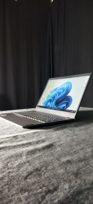 lenovo g565: Ноутбук, Lenovo, 8 ГБ ОЭТ, Intel Core i5, 15.6 ", Колдонулган, Татаал эмес тапшырмалар үчүн, эс тутум SSD