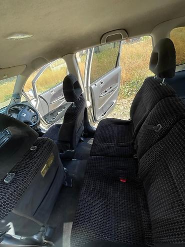 range over: Honda Stream: 2001 г., 2 л, Автомат, Бензин, Минивэн — 5