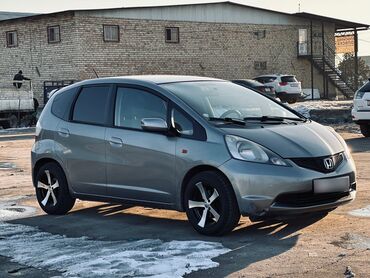 Honda: Honda Jazz: 2008 г., 1.5 л, Механика, Бензин