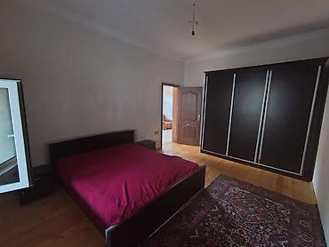 Həyət evləri və villalar: 90 kv. m, 3 otaqlı, Kombi, Su, İşıq — 1