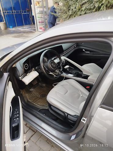 Продажа авто: Hyundai Avante: 2022 г., 1.6 л, Автомат, Гибрид, Седан — 2
