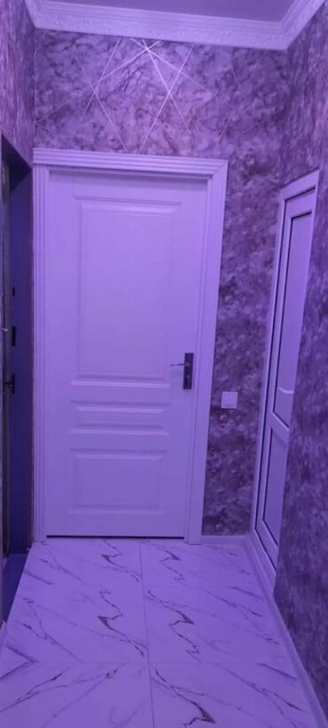 Uzunmüddətli kirayə mənzillər: Nəsimi metrosu yaxınlığında,5 mərtəbənin,5-ci mərtəbəsində,2 — 8