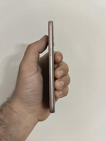gigatron nokia 3310: Samsung S7 rose gold, otključan za sve mreže. Ekran vidno oštećen ali — 3