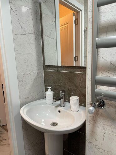 Uzunmüddətli kirayə mənzillər: Ev Xırdalanda Kristal Abşeron 1 də yerləşir Ev 2 otaq studio mənzil — 9