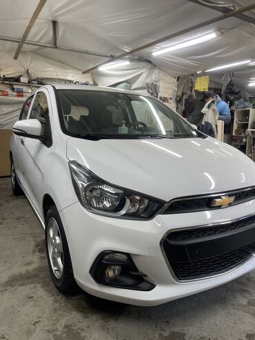 Chevrolet: Chevrolet Spark: 2018 г., 1 л, Вариатор, Бензин, Хэтчбэк