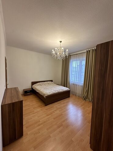 Долгосрочная аренда домов: 275 м², 7 комнат, Утепленный — 4