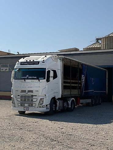 Транспорт: Тягач, Volvo, 2018 г., Без прицепа — 3