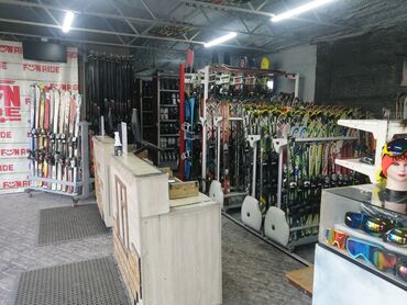 Спорт и отдых: Прокат лыж и сноубордов по самой низкой цене в Бишкеке! Взрослый
