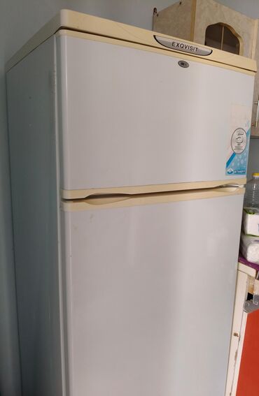 pozis soyuducuları: Б/у 2 двери Electrolux Холодильник Продажа, цвет - Белый, Встраиваемый