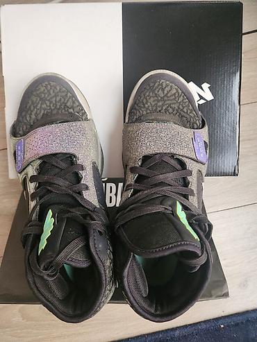 nike freak: Мужские кроссовки, 41, New Balance, Б/у, цвет - Серый — 1
