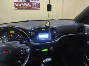 Kia: Kia Cerato: 1.6 l | Sedan — 4