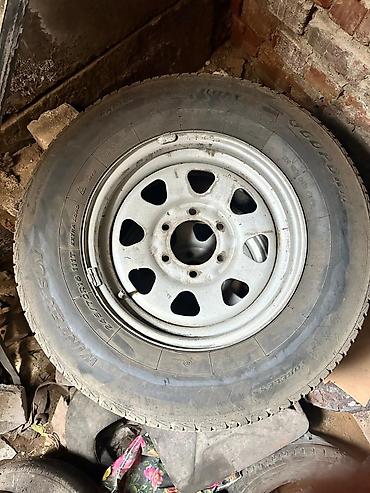 d 110: Колеса в сборе 245 / 70 / R 16, Зима, Б/у, Внедорожные (АТ/МТ), Железные — 1