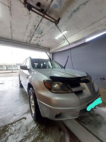 Mitsubishi: Mitsubishi Outlander: 2003 г., 2 л, Механика, Газ, Кроссовер — 4
