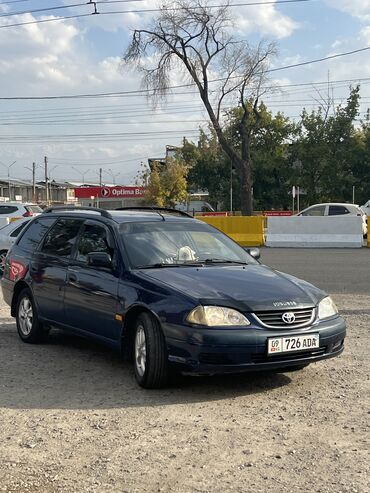 бишкек арзан машина: Toyota Avensis: 2001 г., 1.8 л, Механика, Бензин, Универсал