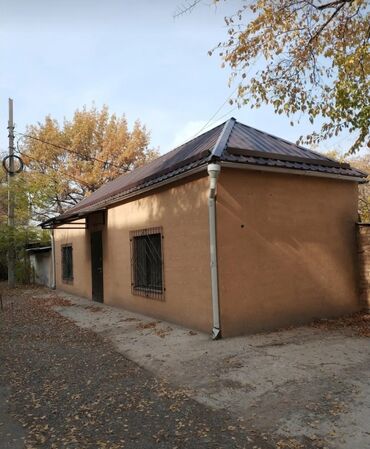 продается земля: 15 м², 1 комната, Парковка
