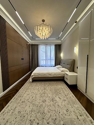 Недвижимость: 3 комнаты, 112 м², Асанбай мкр Элитка, 14 этаж, Дизайнерский ремонт — 1