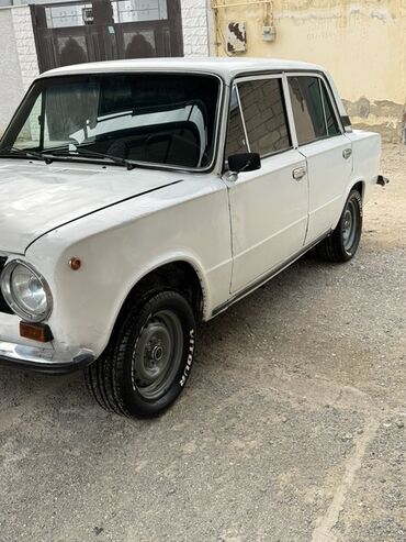 VAZ (LADA): Vaz 2101 sedan Masının hecbir xerci yoxdu mator most karopqa — 10