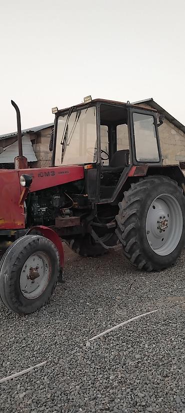kotanlar traktor: Kənd təsərrüfatı üçün tam kabinli təkərli traktor - Model üzərində — 4