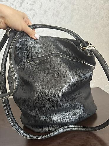 Çantalar: Qara dəridən çiyin çantası - Material: yumşaq teksturalı süni dəri - — 3