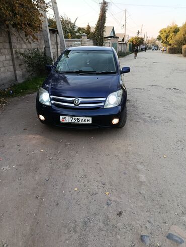 блок на матиз: Toyota ist: 2003 г., 1.5 л, Автомат, Бензин, Хетчбек