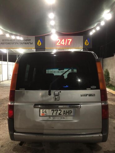 авто лопата: Honda Stepwgn: 2002 г., 2 л, Автомат, Бензин, Минивэн
