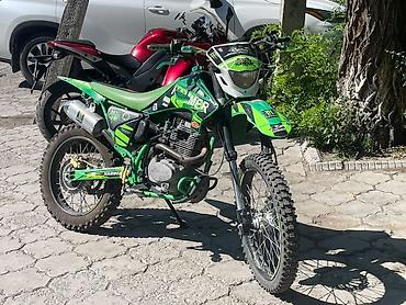 тулпар мото: Эндуро 250 куб. см, Бензин, Чоңдор үчүн, Колдонулган — 1