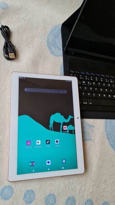 Tableti: Tanlet sa 2 sim karticebi blutut tastaturo I maskom kao nov nema mane — 7