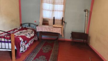 ehmedlide kiraye evler 2023: Nzsde obsi getdi 1 otaq 1 kuxnada. İbarətdi. şekilde göründüyü