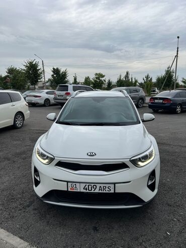 Kia: Kia Stonic: 2019 г., 1.6 л, Автомат, Дизель, Хэтчбэк