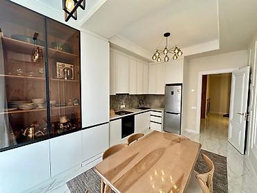 Продажа квартир: 2 комнаты, 75 м², 4 этаж, Дизайнерский ремонт — 6