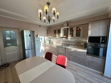 Продажа квартир: 4 комнаты, 106 м², 106 серия улучшенная, 1 этаж, Косметический ремонт
