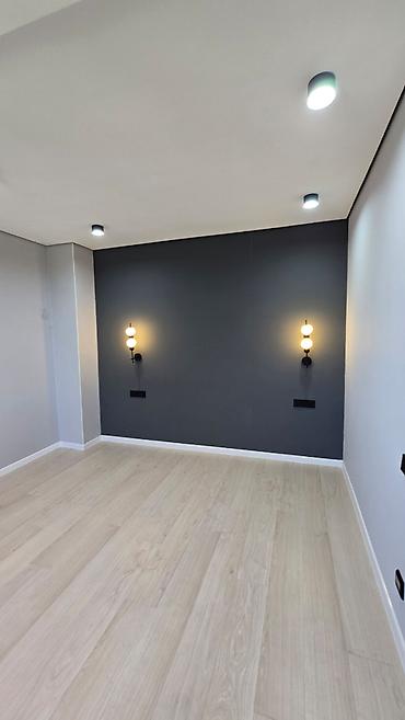 Продажа коттеджей и домов: 6 комнат и более, 350 м², 5 соток, Бишкек, Собственник — 23