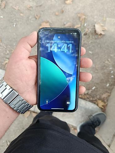 işləmiş televizorlar: IPhone 11, 64 GB, Qara, Face ID — 2