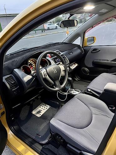 Продажа авто: Honda Jazz: 2006 г., 1.4 л, Вариатор, Бензин, Седан — 6