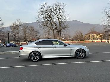BMW: BMW 525: 2 l | 2013 il Sedan — 6