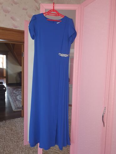 38 размер платье в Кыргызстан | Платья: S (EU 36), M (EU 38), L (EU 40), цвет - Синий, Вечернее