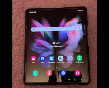 samsung z fold 2: Samsung Galaxy Z Fold 3, Колдонулган, 8 GB, түсү - Жашыл, 1 SIM