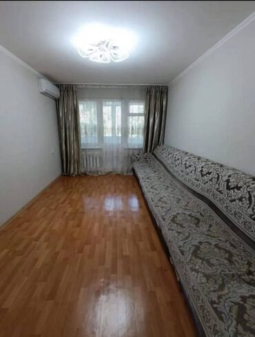 сдается 2 комнатная квартира город ош: 3 бөлмө, 58 кв. м, 104-серия, 2 кабат, Косметикалык ремонт