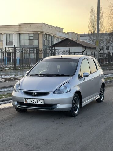 рассрочка авто продаю: Honda Fit: 2003 г., 1.3 л, Автомат, Бензин, Хэтчбэк