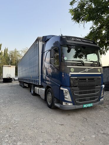 купить фронтальный погрузчик бу: Тягач, Volvo, 2018 г., Тентованный