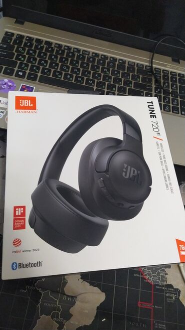 blutuzlu nausnikler qiymetleri: JBL Tune 720 satılır . Bağlı qutu istifadə olunmayıb .Real alıcıya