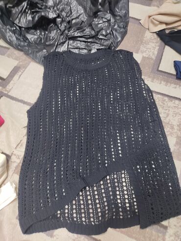 Мокасины и лоферы: За всё 2500 сом. все женские вещи на размер 42-44,вся обувь 37 at lalafo.kg — 20 Мокасины и лоферы: За всё 2500 сом. все женские вещи на размер 42-44,вся обувь 37 — 20