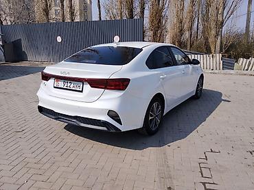 Kia: Kia Ceed: 2021 г., 1.6 л, Вариатор, Бензин, Седан — 7
