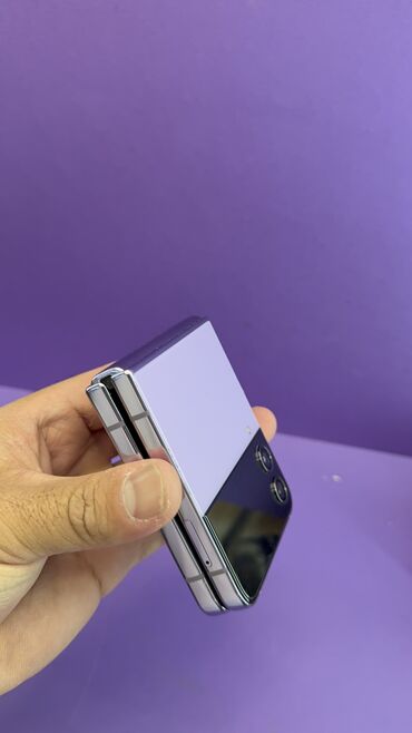 Samsung: Samsung Galaxy Z Flip 4, Б/у, 256 ГБ — 9