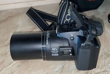 аксессуары для фотоаппарата: СРОЧНО‼️Nikon Coolpix P510 42x Zoom оптика откидной экран. Состояние