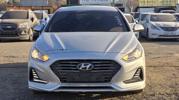 Легковой транспорт: Сдаю в аренду: Легковое авто