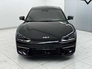 byd e2 2025: Kia EV6: 2023 г., Автомат, Электромобиль, Кроссовер — 4